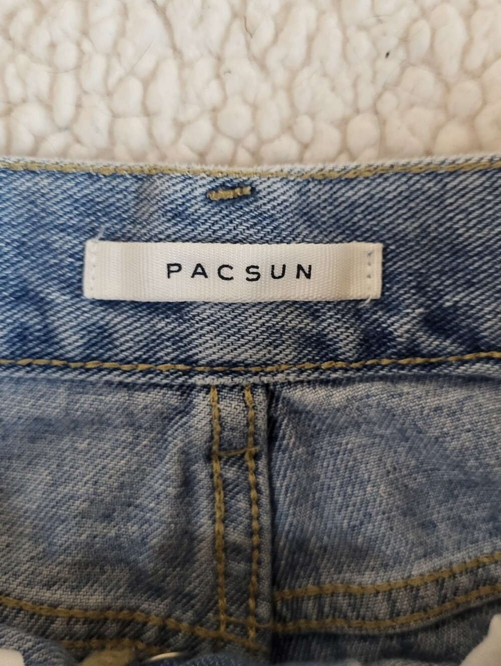 PacSun Distressed Jeans Size 27 High Rise - Picture 4 of 6